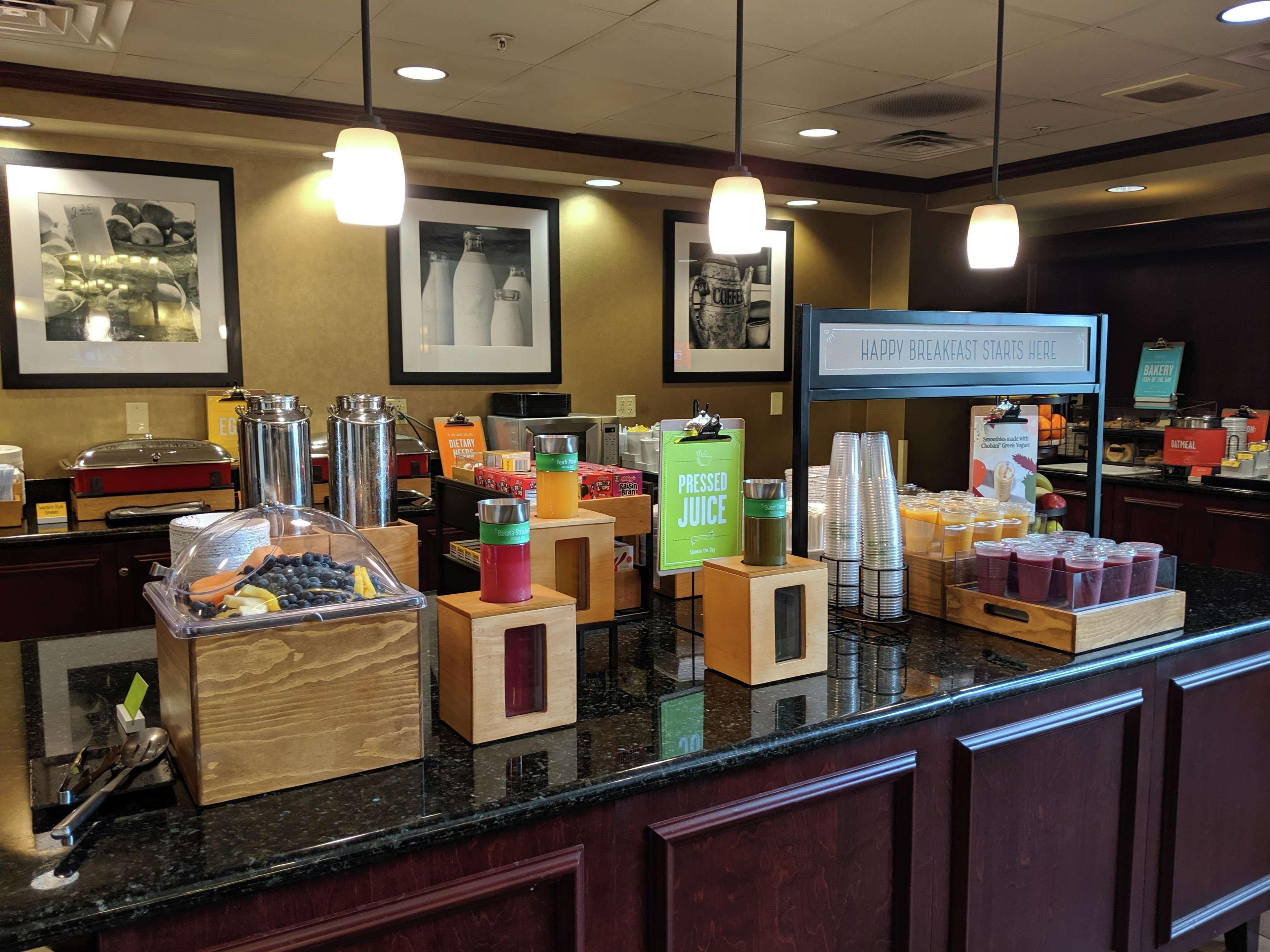 Hampton Inn & Suites Cincinnati-Union Centre West Chester Dış mekan fotoğraf