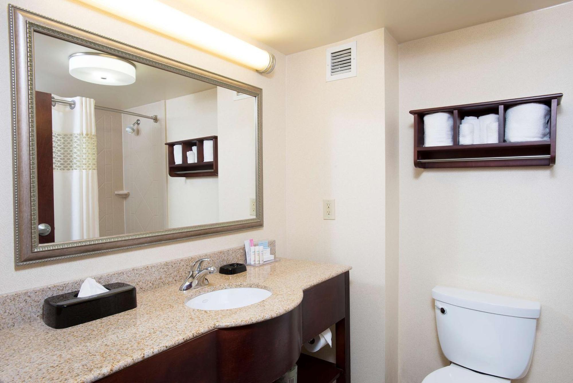 Hampton Inn & Suites Cincinnati-Union Centre West Chester Dış mekan fotoğraf