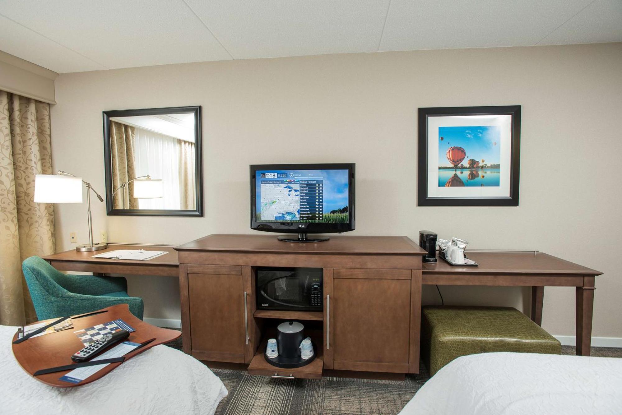 Hampton Inn & Suites Cincinnati-Union Centre West Chester Dış mekan fotoğraf